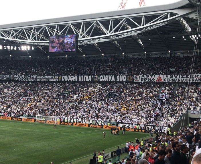 La &quot;curva&quot; della Juve all'Allianz Stadium