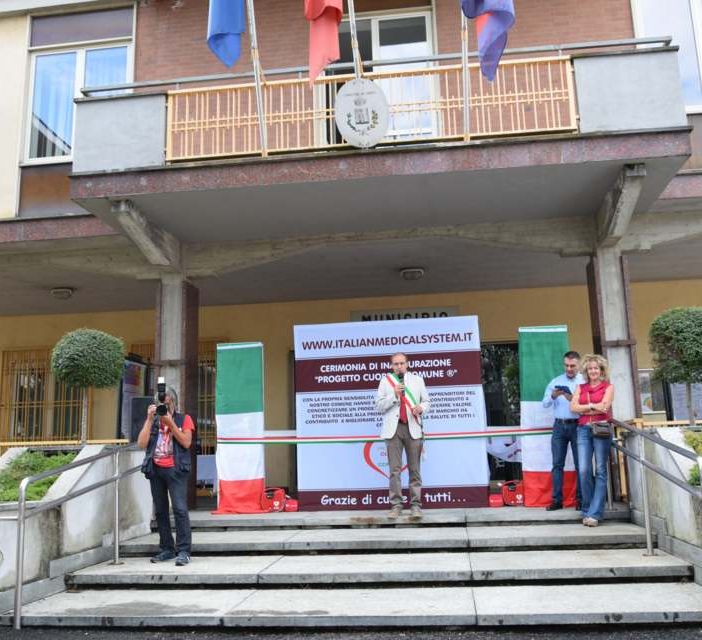 Foto tratte dal profilo facebook del sindaco Enzo Garrone