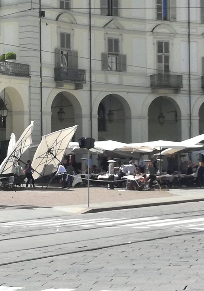 dehors scoperchiati