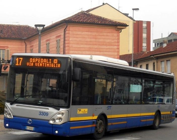 Stop ai bus per Stellantis Mirafiori e CNH