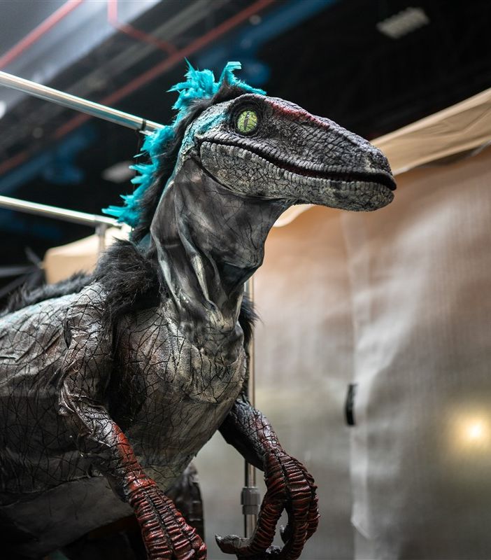Dinosauro tra gli stand