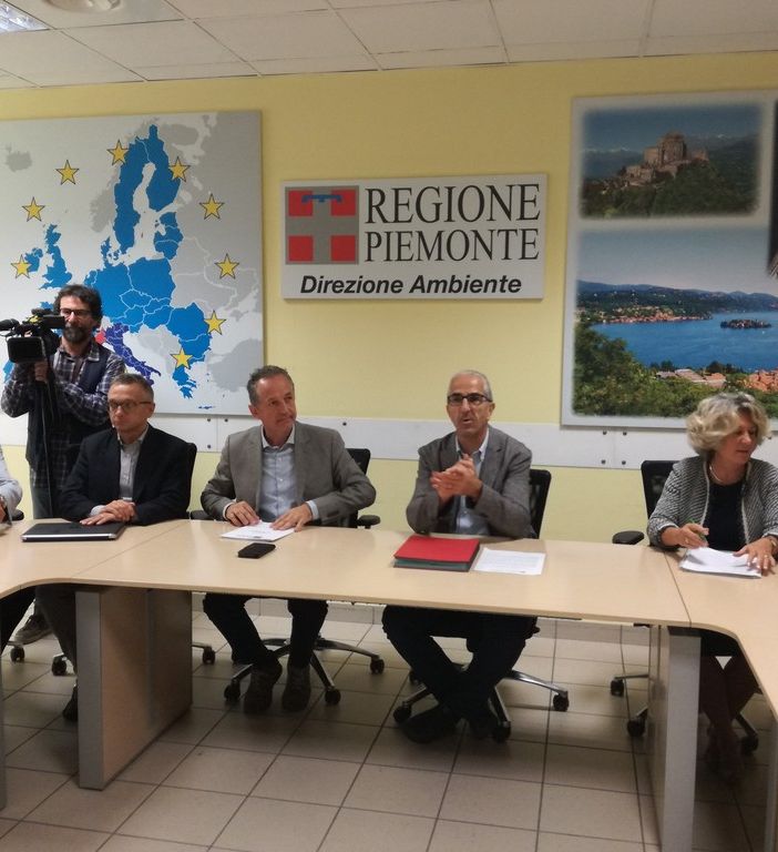 Tutti d'accordo: una firma per proteggere l'ambiente da un eccesso di fertilizzanti, seguendo l'esempio del riso