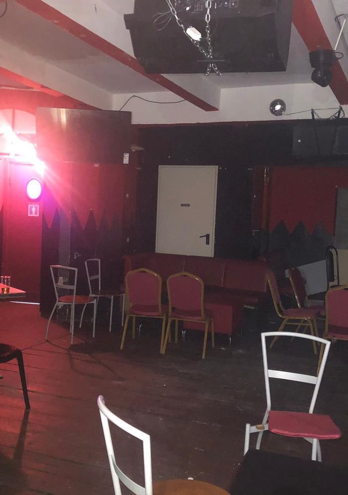 Chiusa discoteca abusiva in un seminterrato di corso Vercelli, denunciato il titolare