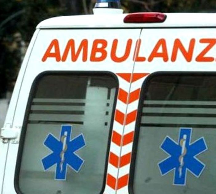 Scontro tra auto e moto nell'astigiano: muore centauro torinese