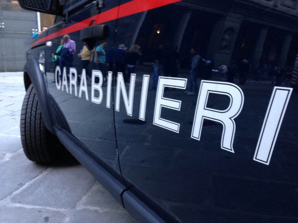 Scoperto appartamento dello spaccio in via Stresa, due arresti