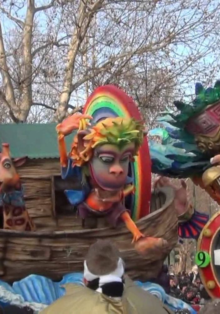 Torino: il 14 febbraio si festeggia il Carnevale con la parata dei Carri Allegorici