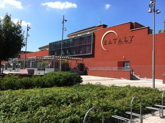 Torino, ruba liquori e aggredisce vigilantes, arrestato ladro seriale
