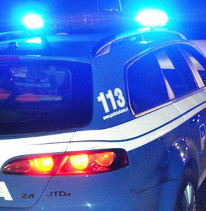 Danneggiate le vetrate dello stabilimento Lavazza di San Mauro