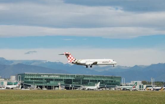 Volotea, riparte la rotta Torino-Olbia