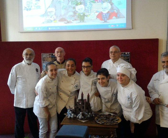 Il conte Dracula a Torino ha un castello di cioccolato