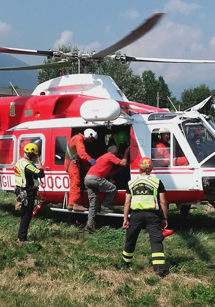 Due escursionisti che si erano persi sopra Oulx portati in salvo dai Vigili del Fuoco