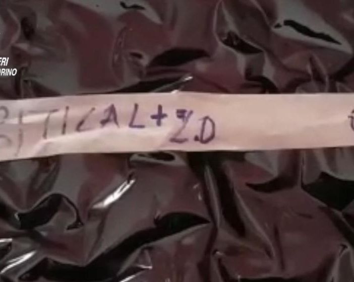 Centomila euro di marijuana in un monolocale di Barriera di Milano: arrestate due persone [VIDEO]