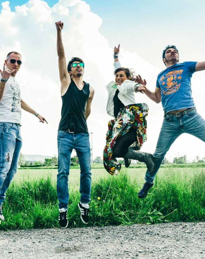 Duratone: un nome duro per una band rock che canta l’amore