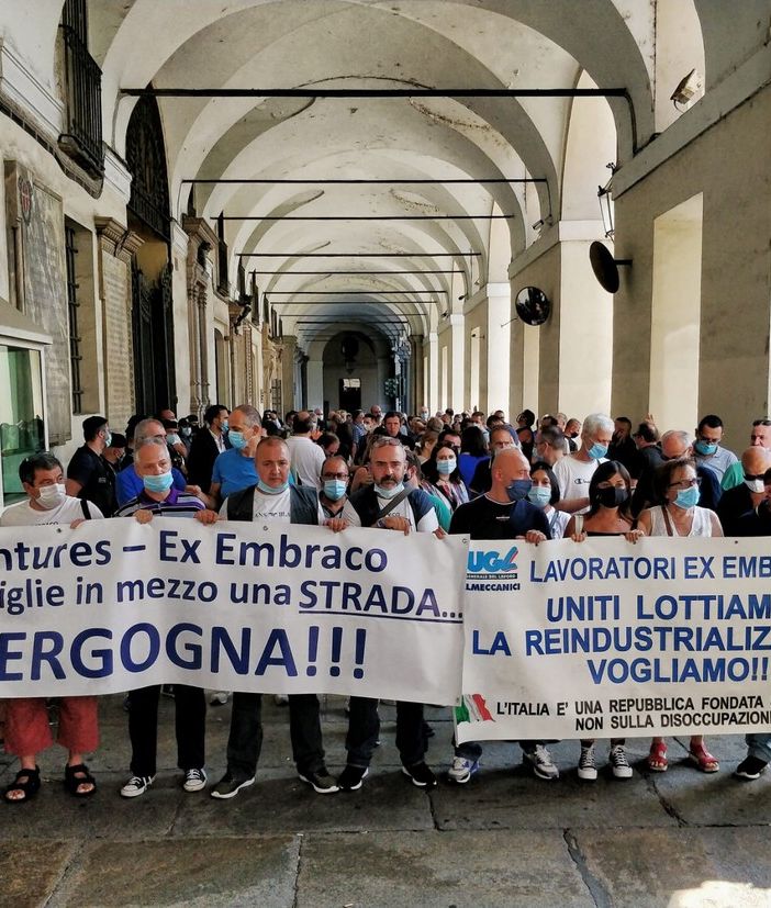 manifestazione dei lavoratori ex Embraco