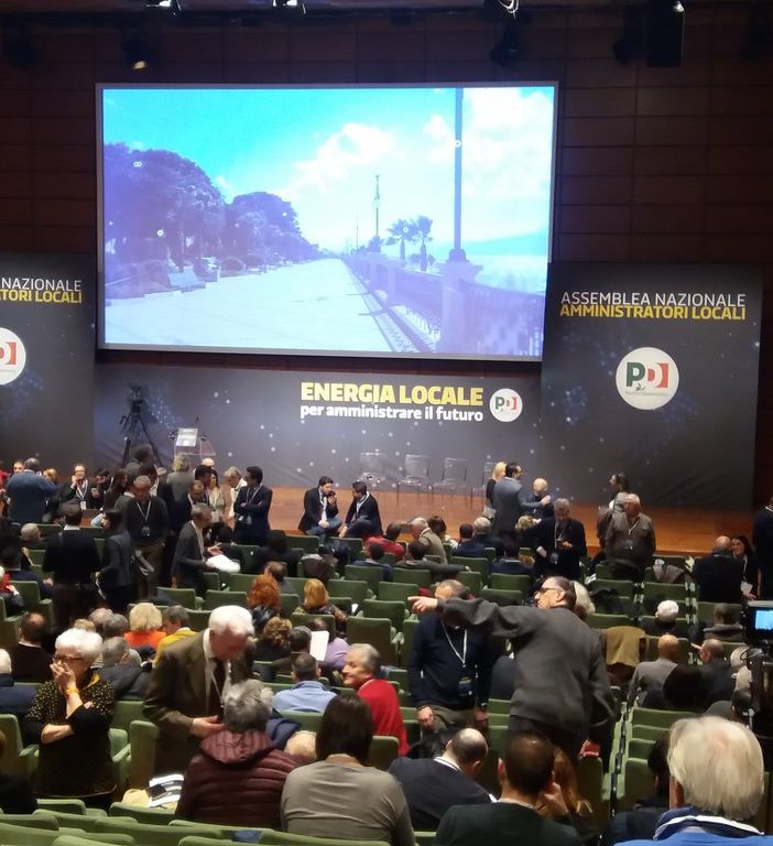 Il richiamo del Pd a riunire le energie locali: inizia la convention al Lingotto
