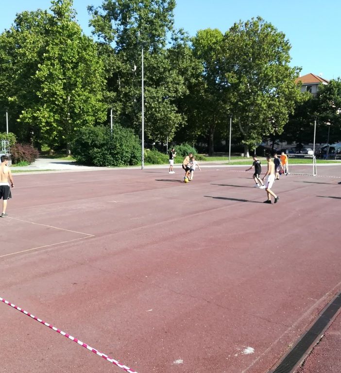 Per tutto il mese sport, musica, cinema e teatro in piazza Livio Bianco
