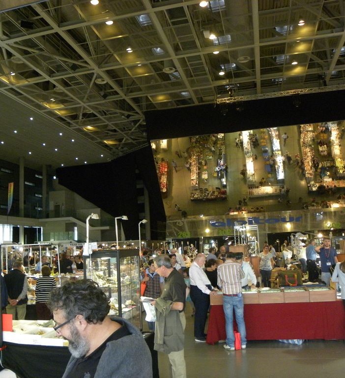 kermesse in un palazzetto dello sport