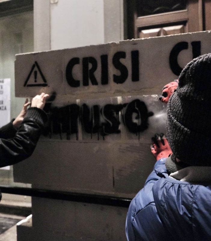 attivisti Extinction rebellion in azione