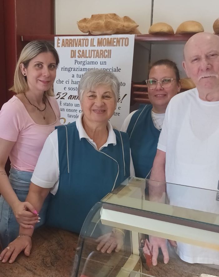A Borgo Vittoria i proprietari de “Il Forno” salutano dopo 52 anni