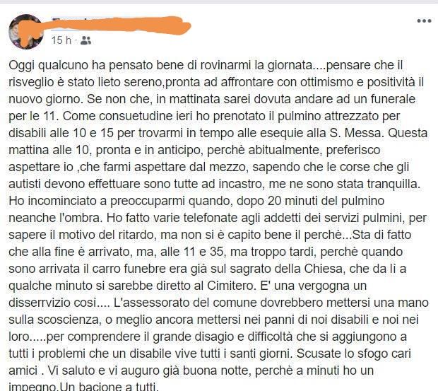 Disabile in ritardo al funerale perché il pulmino non ha rispettato l'orario: &quot;Il Comune di Torino si deve vergognare&quot;