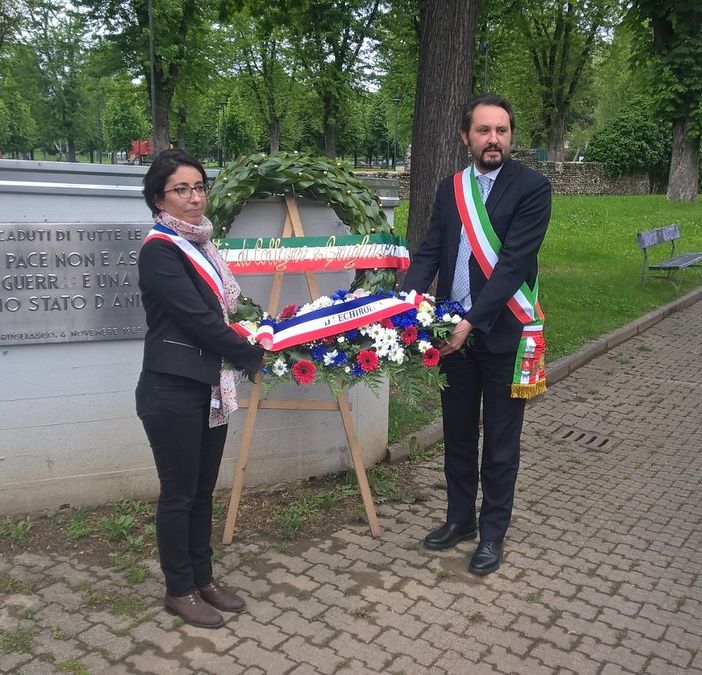 Grugliasco, il sindaco Montà: “E’ la festa della pace, figlia della Resistenza che portò a scrivere la Costituzione repubblicana” [VIDEO e FOTO]