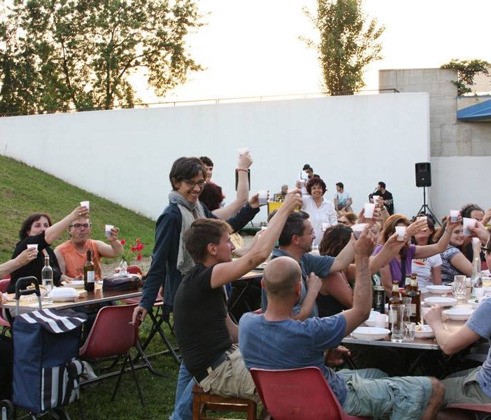 A Torino torna la Festa dei Vicini: 70 i punti di ritrovo in tutta la città [VIDEO]