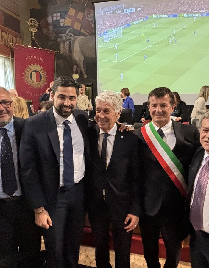 Anche una delegazione di Grugliasco alla festa di 'mister Europa League' Gasperini