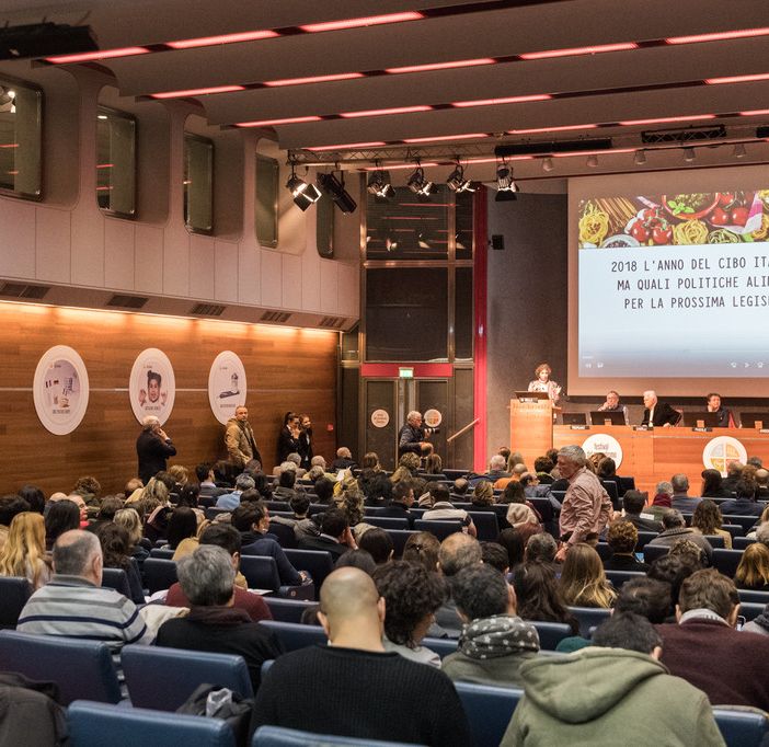 ESCP Europe racconta l’evoluzione dell’Enoturismo al Festival del Giornalismo Alimentare