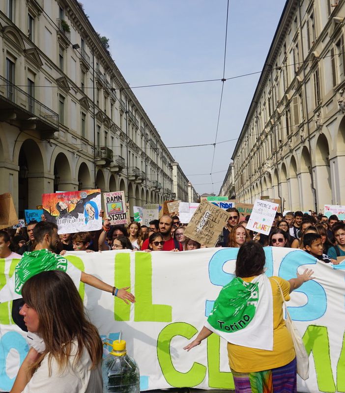 Fridays For Future Italia annuncia i portavoce del movimento: tra loro la torinese Laura Vallaro