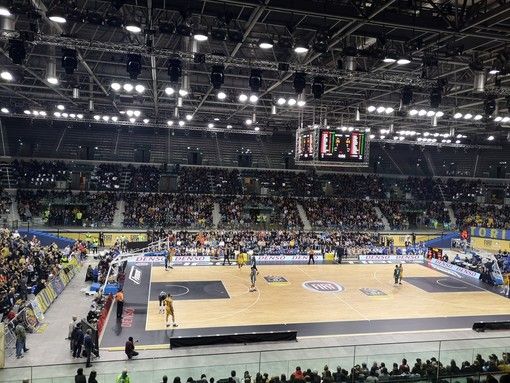 Crisi Fiat Auxilium, è corsa contro il tempo per salvare la società