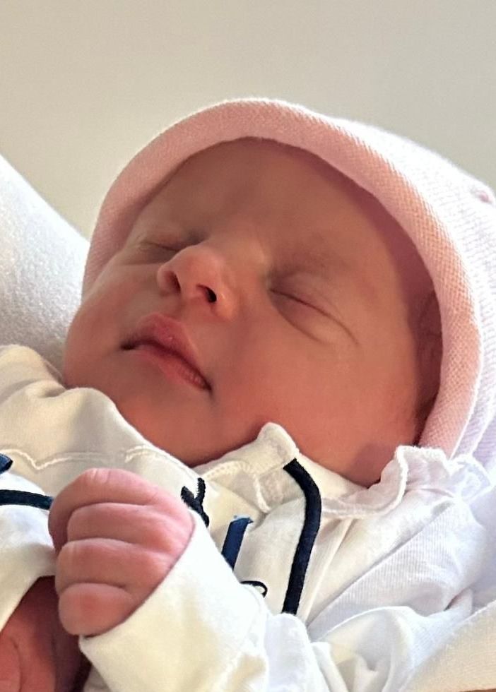 Lucrezia Fernanda, figlia dell'assessora Carlotta Salerno