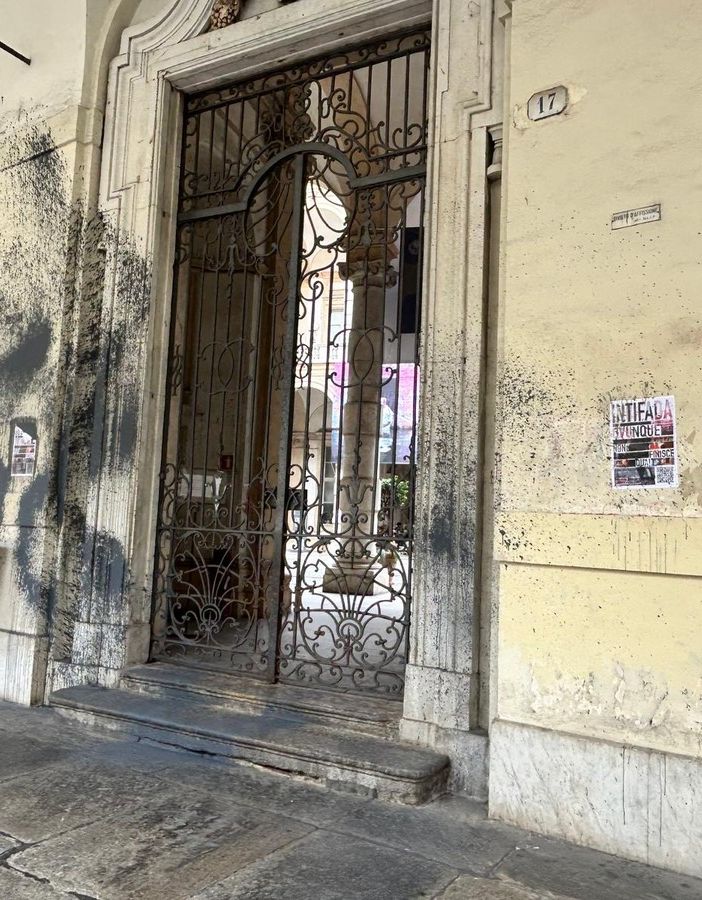 Palazzo Nuovo il giorno dopo la fine dell’occupazione studentesca
