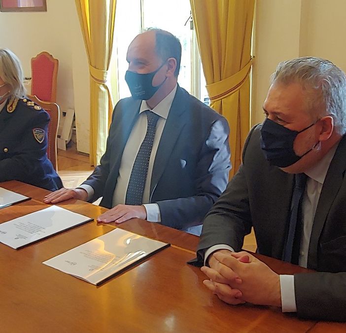 Protocollo d'intesa tra la Questura e il Politecnico per la tutela da attacchi informatici