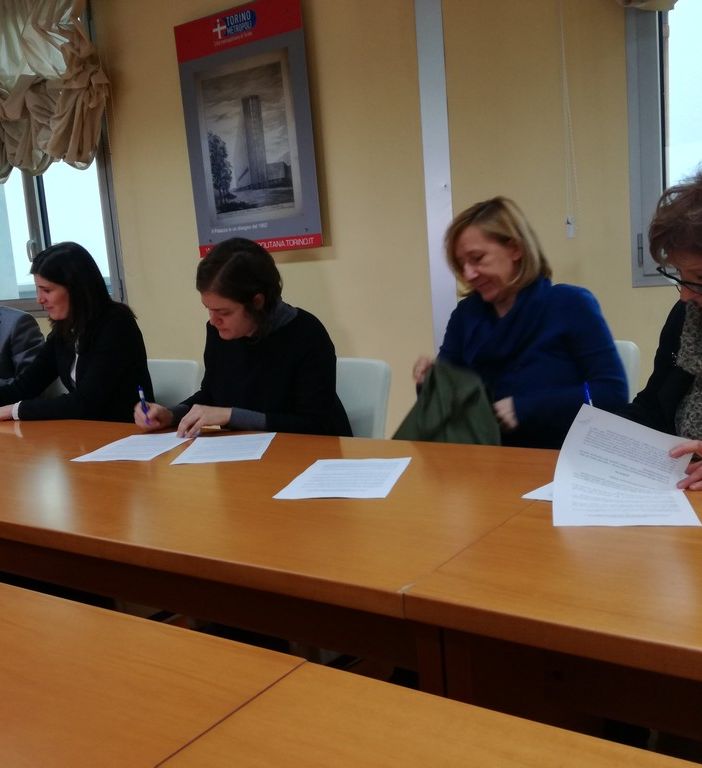 Unicredit, Città metropolitana e sindacati confermano l'impegno: anticipo di cassa integrazione ai lavoratori per il 2018-2019