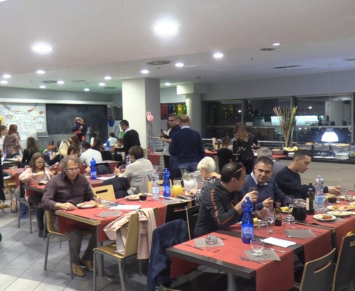 Flunch Collegno: la sosta perfetta per i lavoratori, le feste su misura per tutti