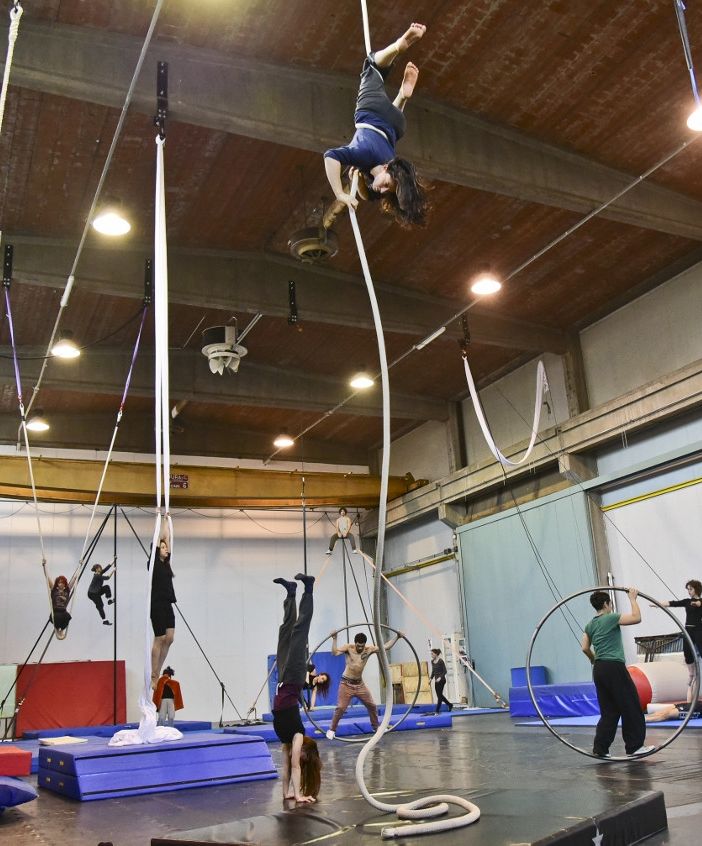 Il sogno di diventare artisti circensi: al via le audizioni della FLIC Scuola Circo