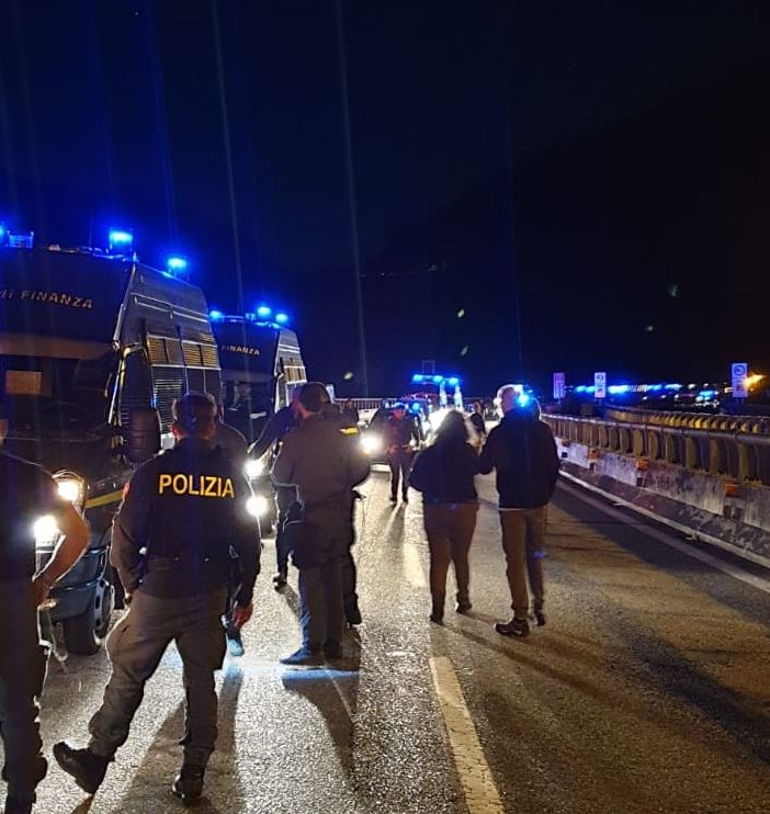 No Tav, condanna politica unanime contro il blitz anti-polizia al cantiere di Chiomonte: &quot;Un atto terroristico&quot;