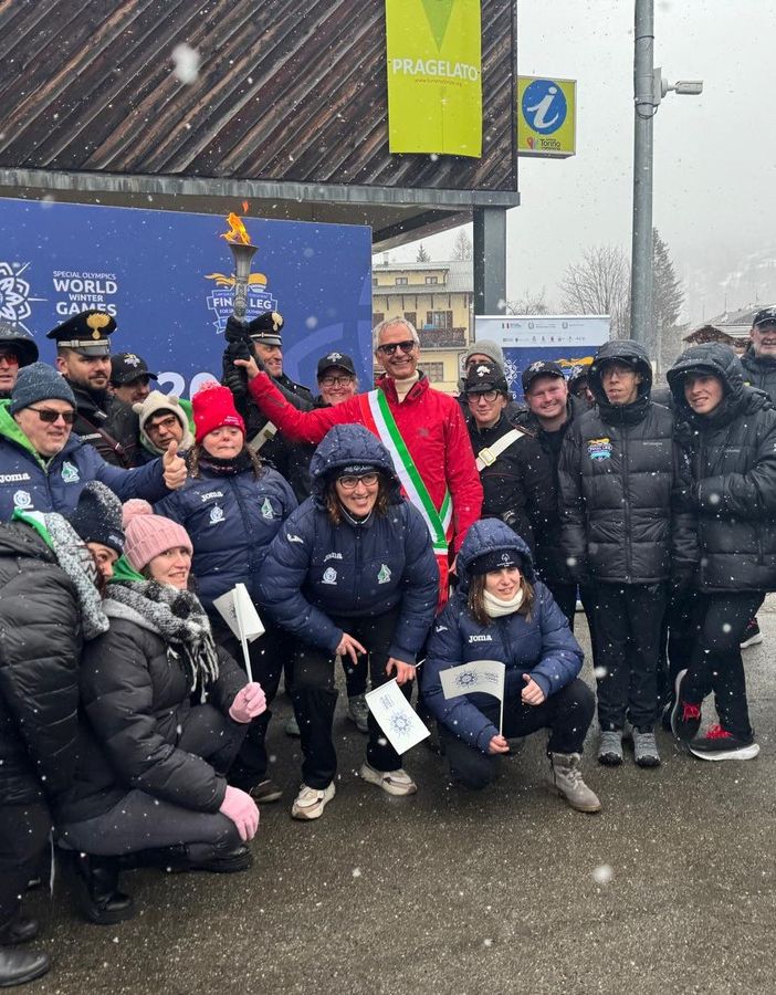 Pragelato celebra l’arrivo della Torcia della Speranza per i Giochi Special Olympics Torino 2025