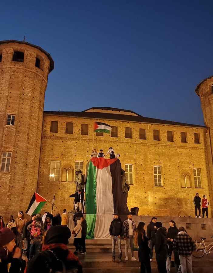 manifestazione in strada