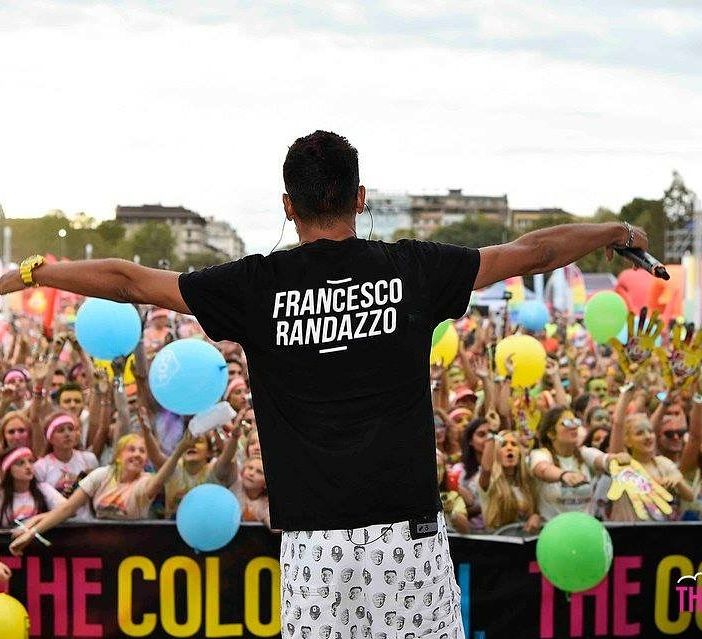 Da &quot;Giro d'Italia&quot; alla &quot;Color Run&quot;, con Francesco Randazzo alla Talk Night dell'ARTeficIO music club