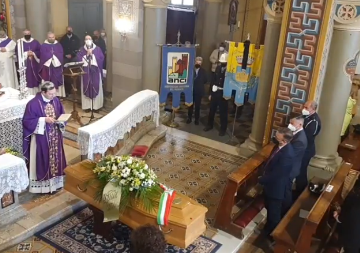 l'ultimo saluto a De Ruggiero