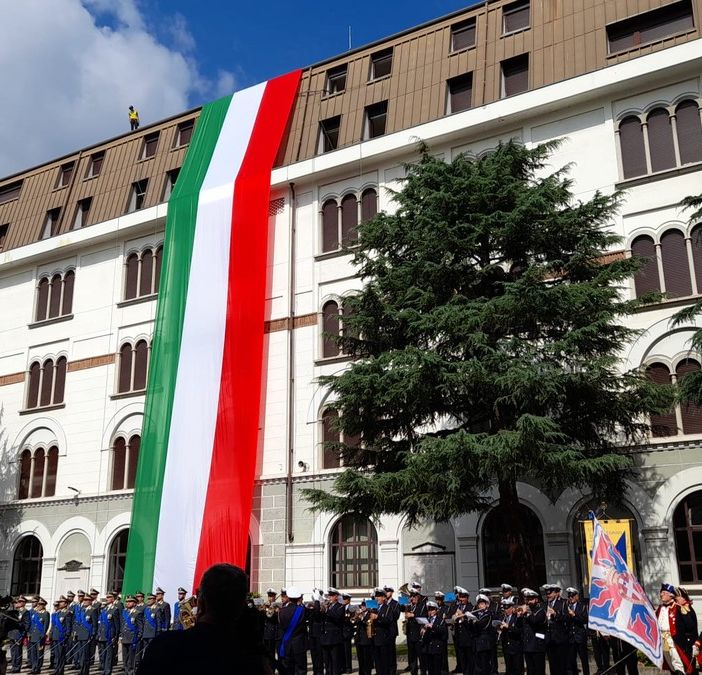 Gdf: in un anno e mezzo scoperti 822 evasori totali in Piemonte e Valle d'Aosta, 1583 i lavoratori in nero [FOTO]