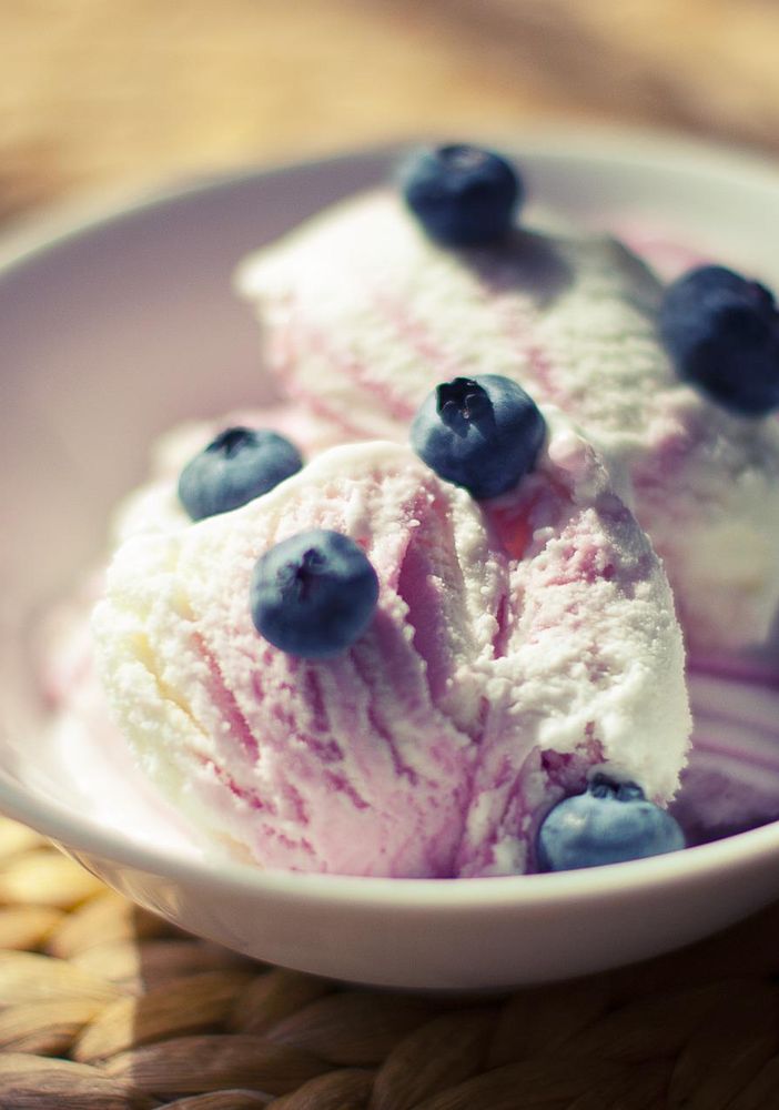 MercoledìVeg: oggi cuciniamo gelato veg ai mirtilli