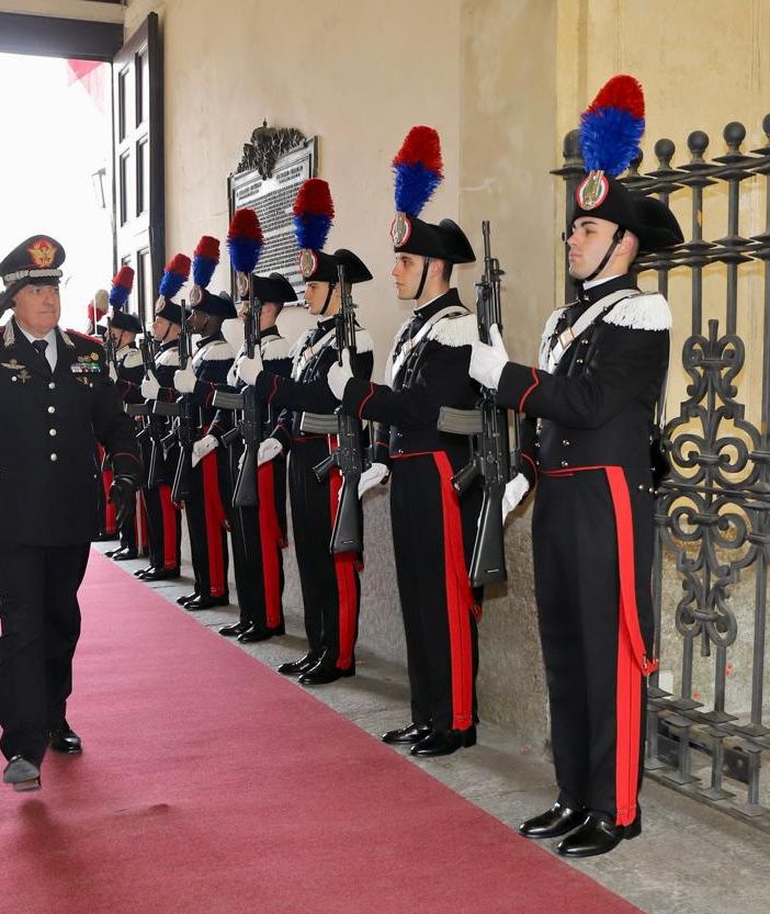generale micale in visita a torino