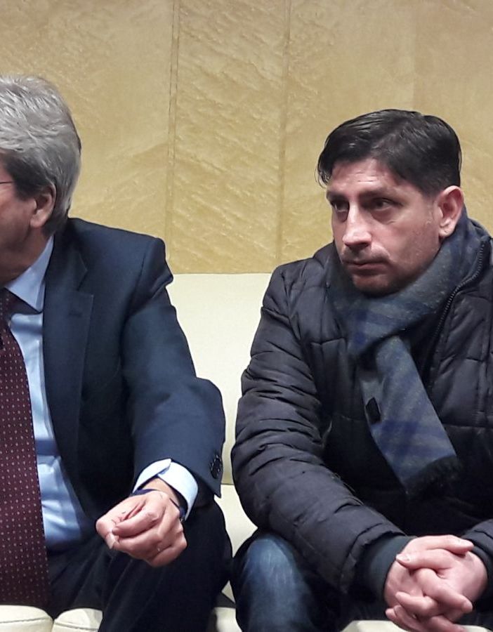 Embraco, scende in campo il ministro Calenda: proposta &quot;indecente&quot; affinché rimangano a Riva di Chieri