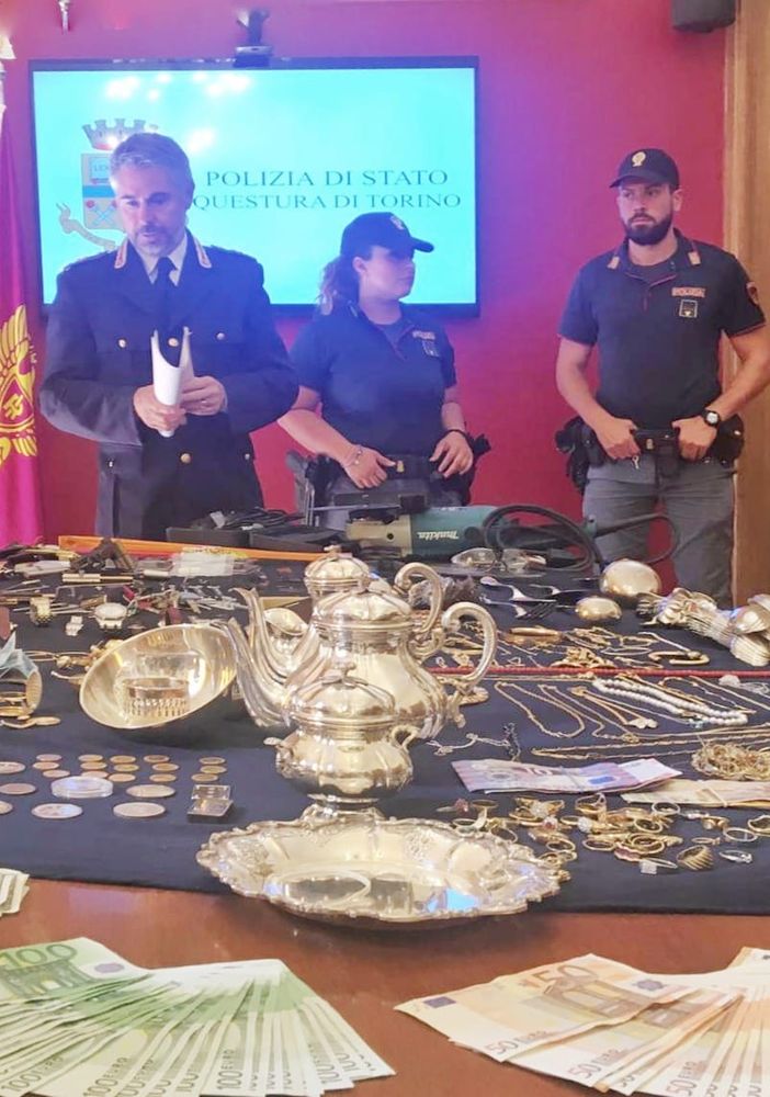 Furti in appartamento e chiave bulgara: tre fermati per ricettazione