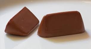 Sembrano veri gianduiotti ma sono calamite
