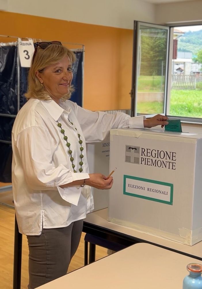 Gianna Pentenero, candidata alla presidenza della Regione Piemonte, ha votato [VIDEO]