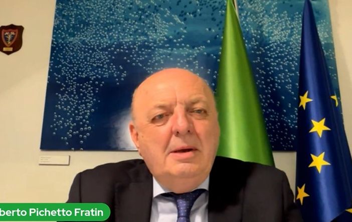 Energia: Pichetto firma il decreto per le “condizionalità green” imprese energivore