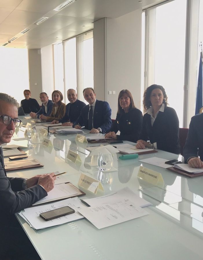 prima giunta nel grattacielo regione